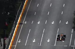 Pirelli: 'Ongeveer een week nodig om klapband Verstappen te analyseren'