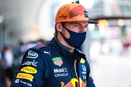 Verstappen hoopt te kunnen inhalen: 'Maar kan pas als anderen bandenproblemen krijgen'