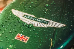 Aston Martin mogelijk ook met eigen motor in 2026: 'Onderzoeken de mogelijkheid'