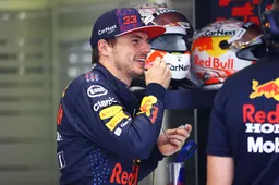 Verstappen ontkent teamorder Pérez: 'Ik heb hem gewoon zelf ingehaald'