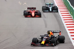 Albers merkt op: 'Dan werkt die Mercedes-auto voor geen meter'