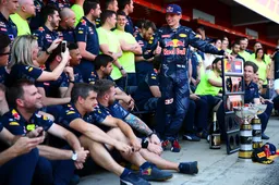 Verstappen blikt terug op 'gestoorde' race: "Ik heb er geen ander woord voor"