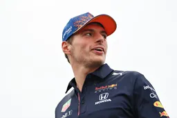 Video | Verstappen beantwoordt gekste vragen in VICE-interview