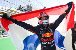 Verstappen krijgt bijna alleen maar tienen in buitenlandse media: 'Is hij een robot?'