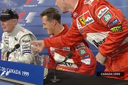 F1 Kijktip | Irvine klooit tijdens persconferentie en gooit glas leeg op Hakkinen