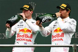Pérez grapt met Verstappen: 'Je bent me een paar tequila's verschuldigd!'