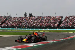Uitslag VT2 | Verstappen slaat groot gat naar Bottas en Hamilton