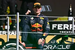 Ondertussen in Mexico | Verstappen houdt Bottas bewust tegen bij poging voor snelste raceronde