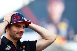 Verstappen: 'Maak je geen zorgen, ik zal zijn achtervleugel niet meer aanraken'