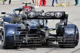 F1 Techniek | Mercedes en haar flexibele achtervleugel: sluw, slim of slordig?