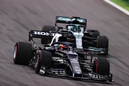 Brokkenpiloten | Schumacher doorbreekt magische grens van 3 miljoen euro schade