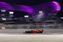 Analyse kwalificatie | Verstappen klopt Hamilton in vrijwel alle sectoren in Abu Dhabi