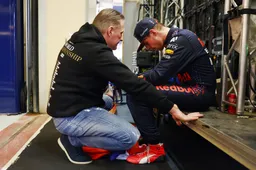 Jos Verstappen zag emotionele Max: 'Had tranen in zijn ogen staan'