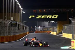 Verstappen krijgt nulscore van Spaanse media: 'Regels zijn er niet om te vertrappen'