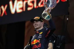 Verstappen wil nummer 33 niet terugzien volgend jaar: 'Nummer 1 beste dat er is'