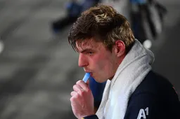 Doornbos over zware race in Miami: 'Verstappen verloor 3 kilo tijdens de race'