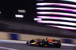 Verslag VT2 | Verstappen snelste in kwalificatiesimulatie, Ferrari opnieuw solide