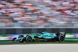 Vettel optimistisch over weekend in Imola: 'Kijk ernaar uit om een inhaalslag te maken'