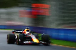 Boordradio's VT3 | Verstappen: 'Nu heb ik best wat onderstuur..'