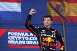 Boordradio Verstappen GP Miami: 'Ik ben nu gewoon aan het managen'