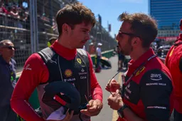 Schiff: 'Verstappens grootste titelconcurrent is nog steeds Leclerc'