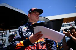 Verstappen beloond met tienen in buitenland: 'Zege in op-één-na snelste auto telt dubbel'