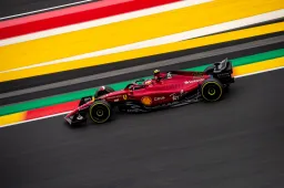 Verslag VT1 | Sainz blijft Verstappen nipt voor na eerste training in Austin