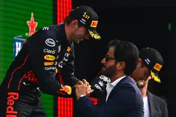 Buitenlandse media geven kalme 'bijna-wereldkampioen' Verstappen uitstekende cijfers