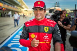 Sainz hoopt op overwinning: 'Maar met de warmte kan het een zware dag worden'