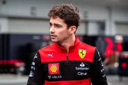 Titelhoop Leclerc leefde niet lang: 'Problemen van Ferrari waren snel duidelijk'