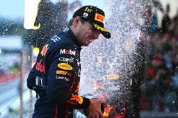 Verstappen gaat na tweede titel voor record: 'Die probeer ik nog wel minimaal te evenaren'