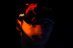 Verstappen beschrijft gevoel na mislukte pitstop: 'Veel scheldwoorden'