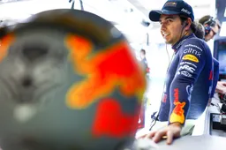 Pérez richt pijlen op 2023-titel: 'Wil het nieuwe seizoen op een heel hoog niveau starten'