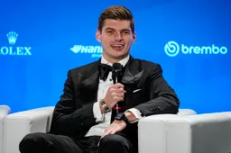 Verstappen tijdens de winterstop: kan het stuur niet loslaten en viert zijn tweede titel