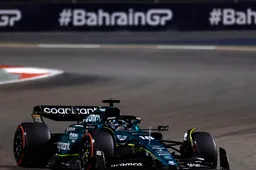 Stroll senior glundert na eerste race: 'Dit is nog maar het begin'