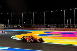 Leclerc en Sainz rekenen zich niet rijk: 'Nog ver weg vergeleken met Red Bull'