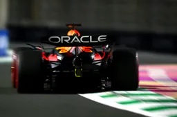 Vowles oneens met ex-collega's Wolff en Russell over Red Bull: 'Dat betwijfel ik'