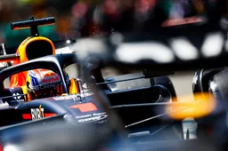 Buitenlandse media zagen dat Verstappen werd overtroffen: 'De strategie van de pitmuur liet hem in de steek'