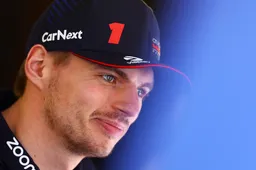 Verstappen openhartig: 'Voor mensen buiten deze sport kan dat gek overkomen'