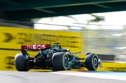 Wisselende resultaten bij Mercedes in Miami: 'VT2 was een trap in de maag'