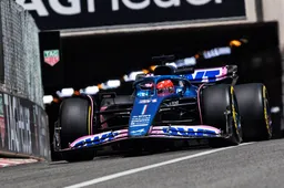 Ocon kan zijn geluk niet op: 'Ik ben niet bijgelovig, maar het hele weekend voelde anders aan'