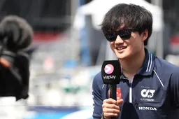 Mogelijke overstap naar Aston Martin nog ver weg voor Tsunoda: 'Moet nog veel bewijzen in drie jaar'