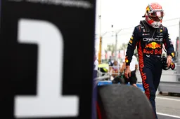 Buitenlandse media lyrisch: 'Hij domineerde en pakte stormenderhand de snelste ronde af van Pérez'