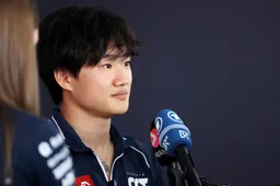 Tsunoda leert Nederlands: 'Stroopwafels, Nyck de Vries, Max Verstappen en een scheldwoord'