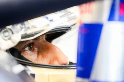 De race van Ricciardo | Ricciardo maakt slachtoffers in het middenveld: 'De volgende is Magnussen!'