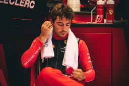 Leclerc miste net het podium, maar is trots op zijn team: 'Ik denk dat Vasseur even moet gaan liggen'