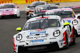 Porsche Supercup GP België | Schuring (18) wint eerste race, Ten Voorde had het moeilijk op P8