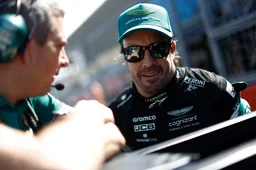 Alonso hoopt weer succes te kunnen hebben met Aston Martin: 'Nu willen we meer'