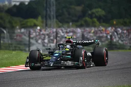 Slijtageslag voor Hamilton: 'Dat is lastig met een auto die niet geweldig aanvoelt'