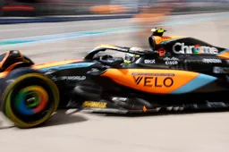 Norris hoofdschuddend over 'slechts vijf seconden' voor Russell: 'Zo stopt het niet'